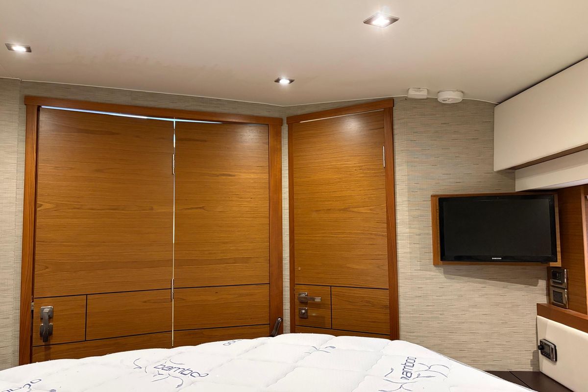 2016 Tiara Yachts 44 