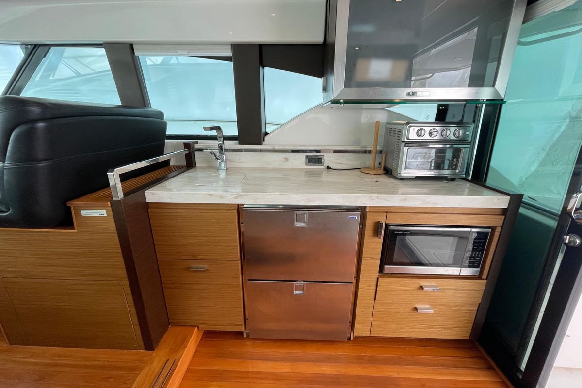 2016 Tiara Yachts 44 