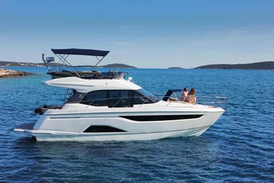2025 Bavaria R40