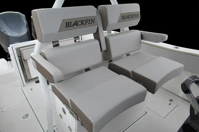  Yacht Photos Pics Manufacturer Provided Image