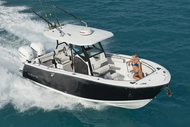 272-476 Yacht Photos Pics 