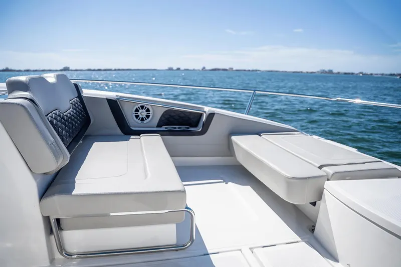 Lost & Found Yacht Photos Pics 