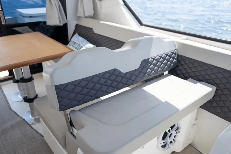 Lost & Found Yacht Photos Pics 