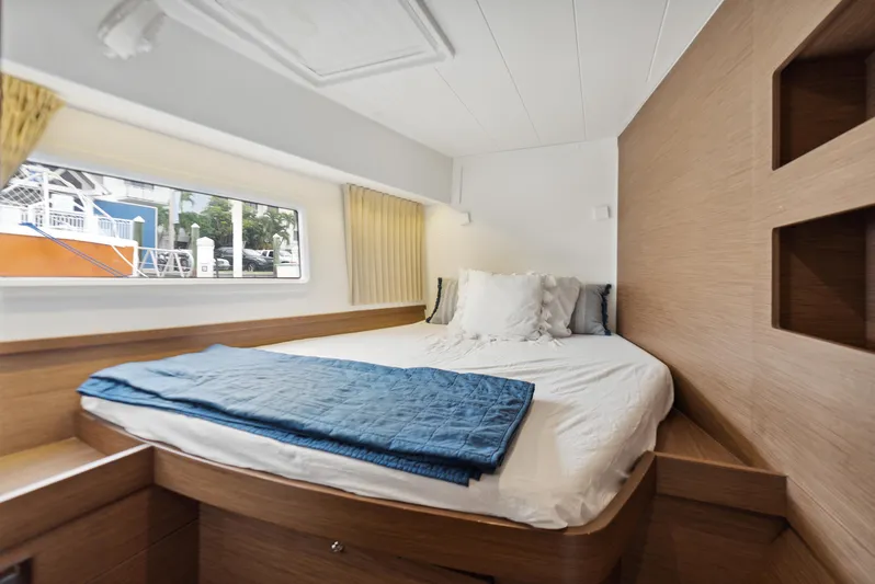 Neptune's Waters Yacht Photos Pics 