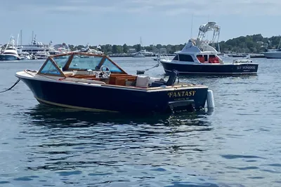Bertram 25
