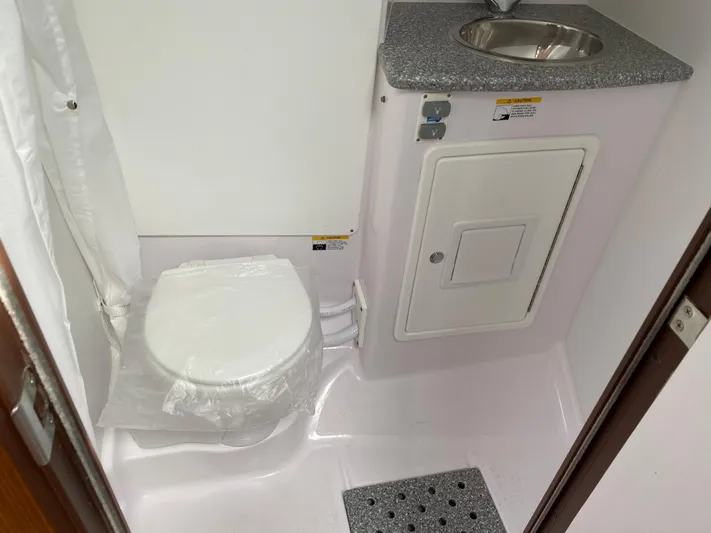 Catalina 425 In Stock Yacht Photos Pics 