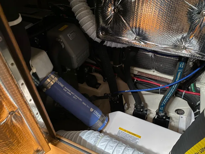 Catalina 425 In Stock Yacht Photos Pics 