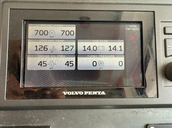 Wanderer Yacht Photos Pics Volvo Penta engine display on 2016 Beneteau Swift Trawler 44, showing various performance metrics.