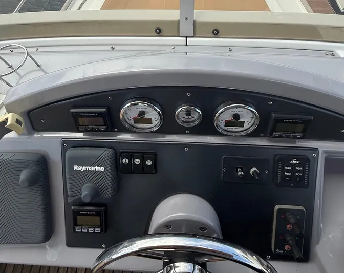 Wanderer Yacht Photos Pics 