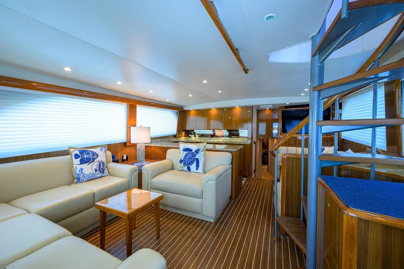 Bobkat Yacht Photos Pics Viking 61 Bobkat - Interior Salon