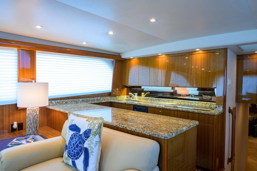 2006 Viking 61 Enclosed Bridge