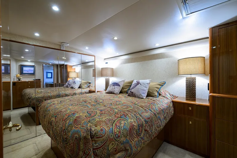 Bobkat Yacht Photos Pics Viking 61 Bobkat - Interior Master Stateroom