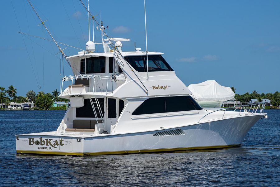2006 Viking 61 Enclosed Bridge