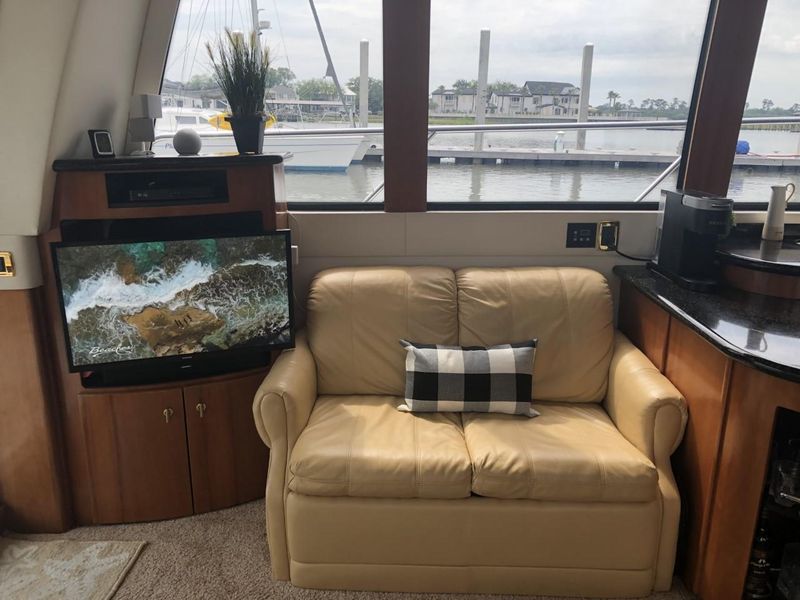2001 Carver Voyager 530 Pilothouse