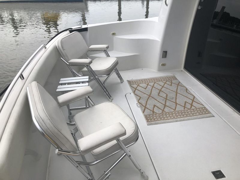 2001 Carver Voyager 530 Pilothouse