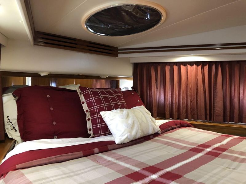 2001 Carver Voyager 530 Pilothouse