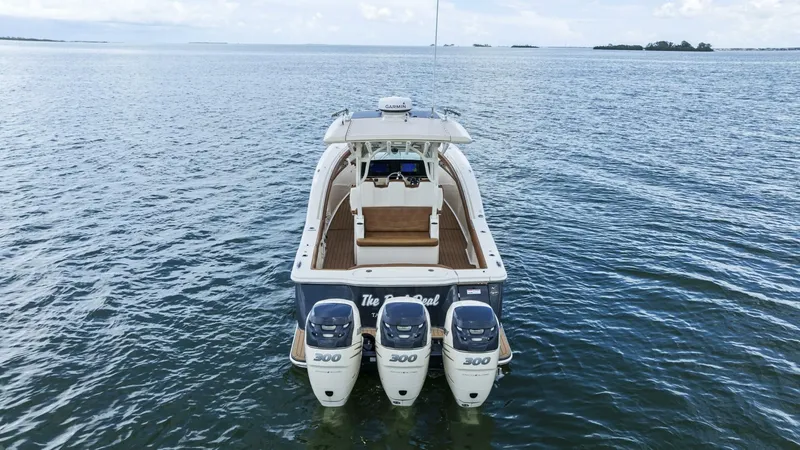  Yacht Photos Pics 2018 Scout 355 Lxf - Image 5