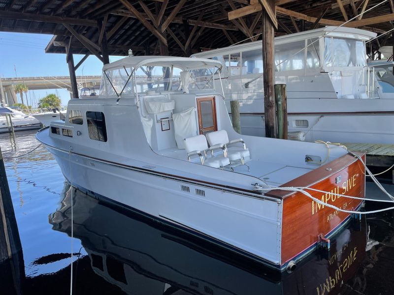 1952 Huckins Menemsha