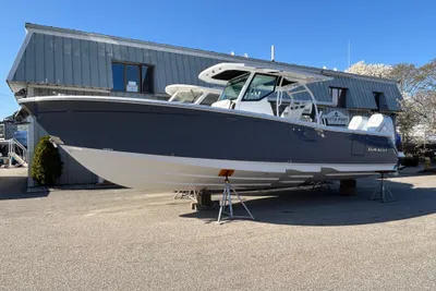 Blackfin 332 CC