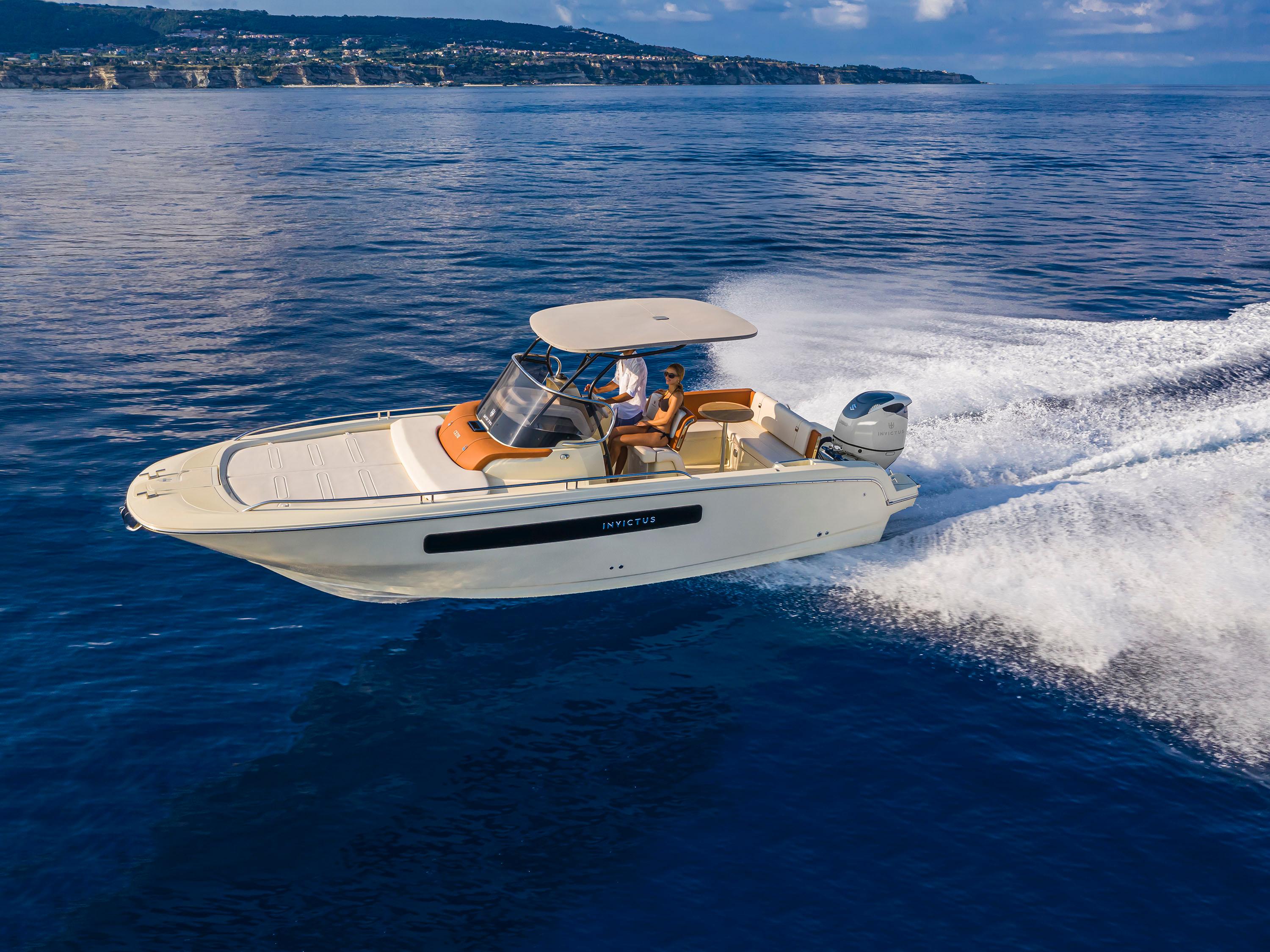 Invictus CX270 | 8m | 2022 - Islas Baleares | Boats and Outboards