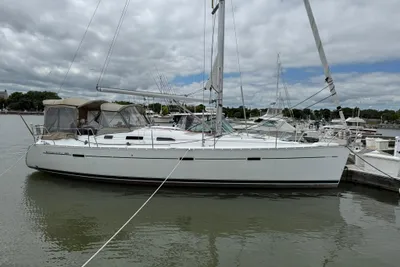 Beneteau 393
