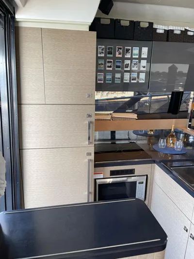 Smiles Away Yacht Photos Pics 