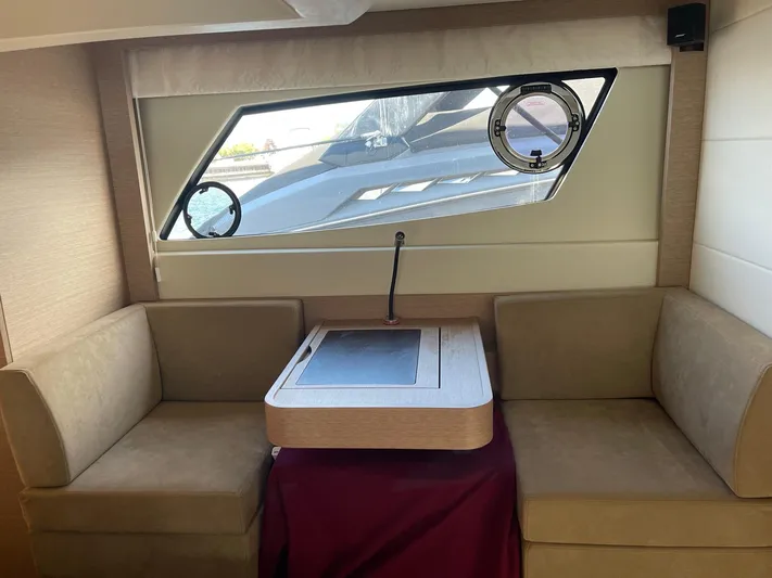 Smiles Away Yacht Photos Pics 