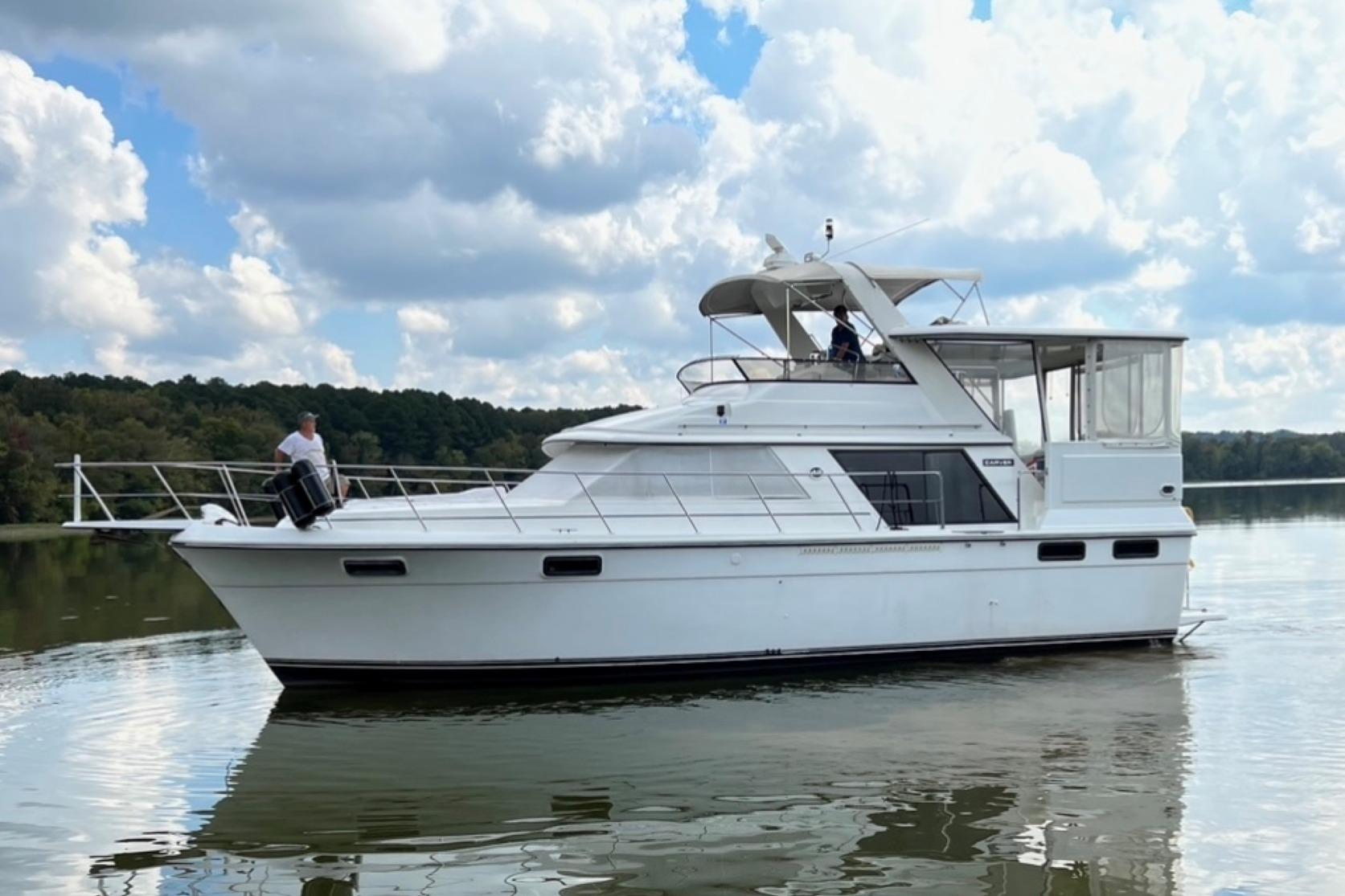 Carver 42 Aft Cabin Motor Yacht