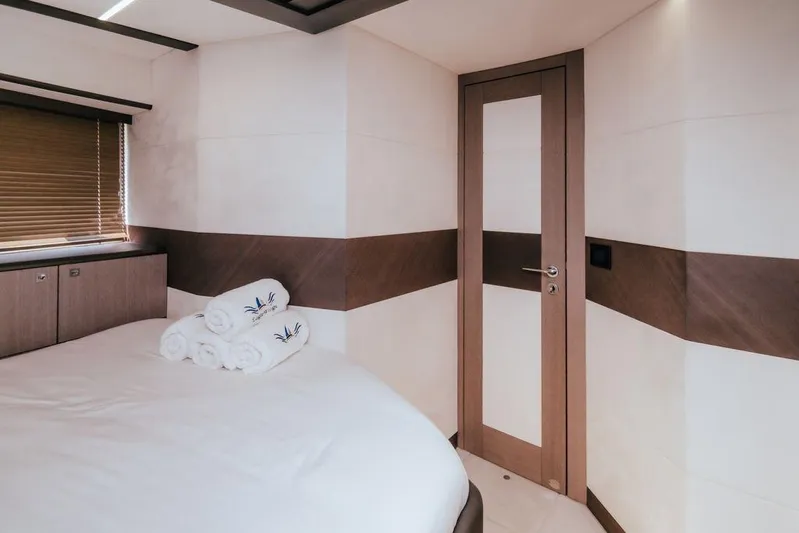  Yacht Photos Pics Luxurious cabin interior of 2024 Galeon 440 Fly yacht with modern design elements.