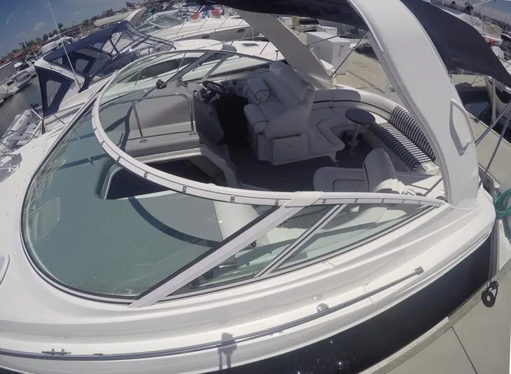 Grand Cru Yacht Photos Pics Stylish Lines