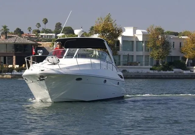 Grand Cru Yacht Photos Pics Commin' at Ya' On the Water