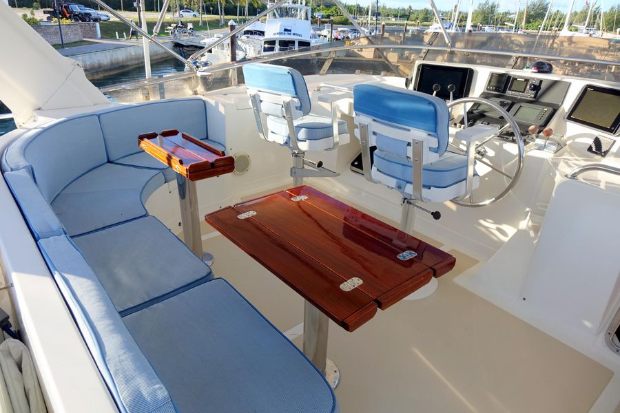 2000 Offshore Yachts 54 Pilothouse