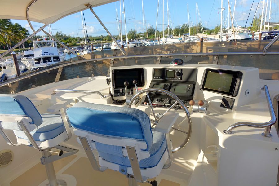 2000 Offshore Yachts 54 Pilothouse