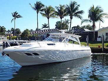2016 43' Intrepid-430 Sport Yacht Pompano Beach, FL, US