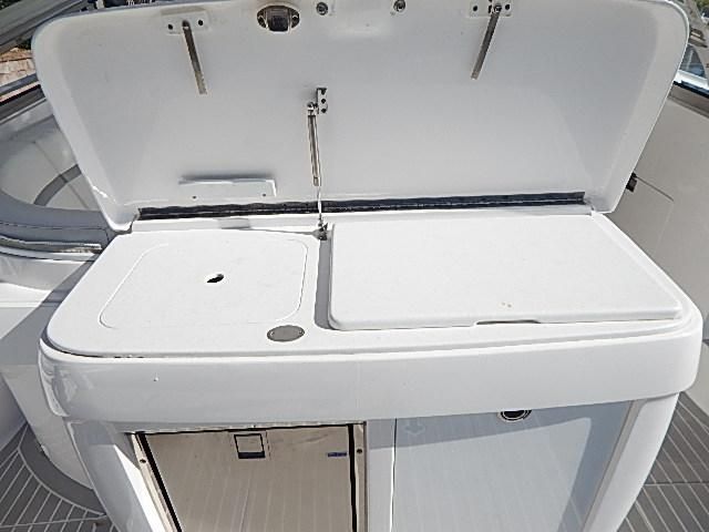 2016 Intrepid 430 Sport Yacht