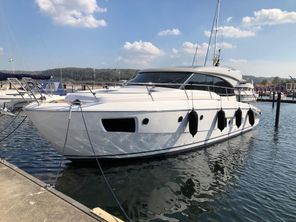 2014 Bavaria Virtess 420 Coupe
