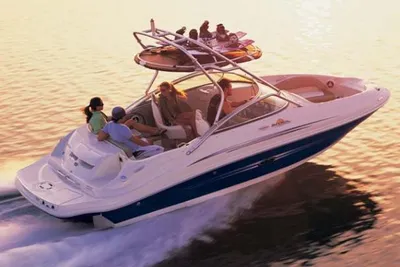 Sea Ray 220 Sundeck