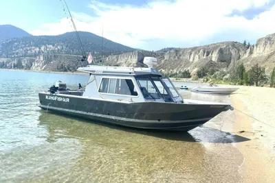 KingFisher 2425 Escape HT