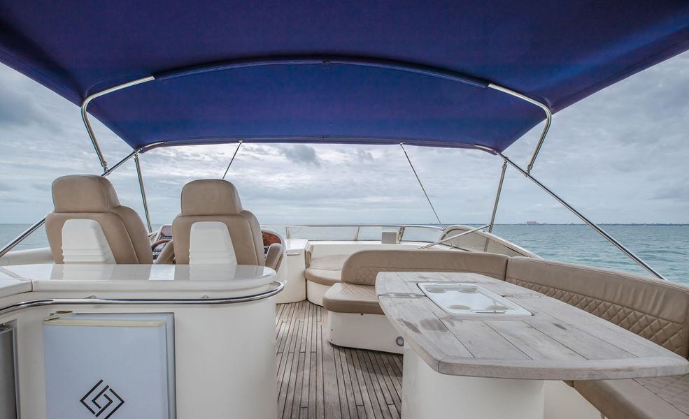 2001 Sunseeker MANHATTAN
