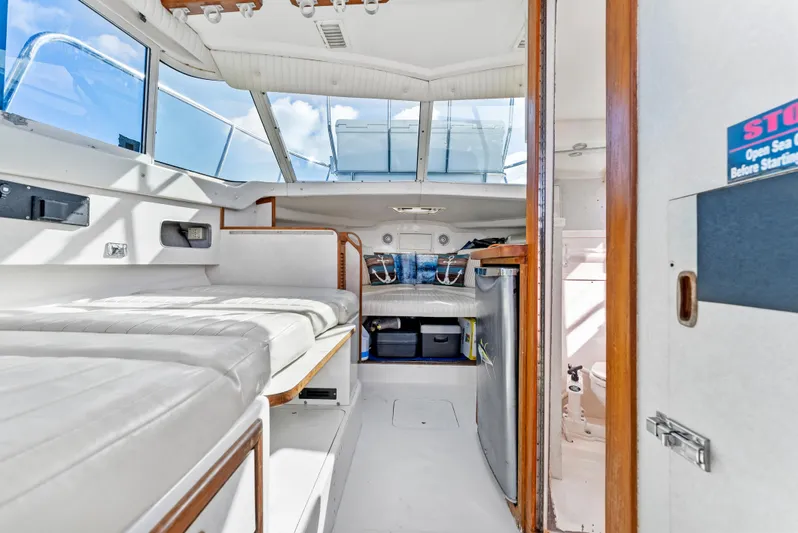 Dark Star Yacht Photos Pics 