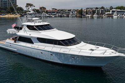 Yacht