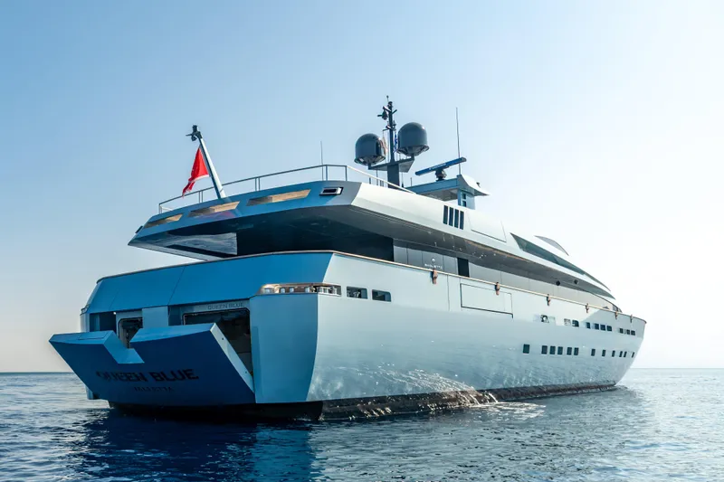 Queen Blue Yacht Photos Pics Luxury yacht Baglietto 44 Fast, 2007 model, cruising on calm waters.