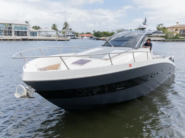 Man Cave Yacht Photos Pics 