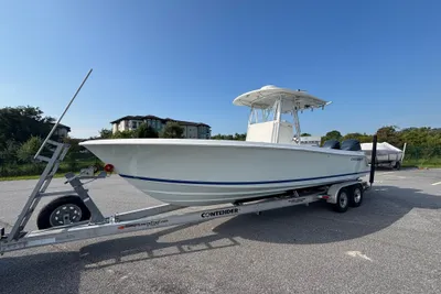 Contender 28 Sport