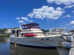 CHB Ponderosa Motor Yacht