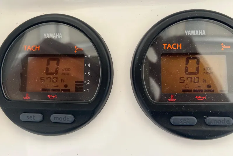  Yacht Photos Pics Yamaha tachometers displaying 570 hours on a 2006 Intrepid 350 Open CC boat.