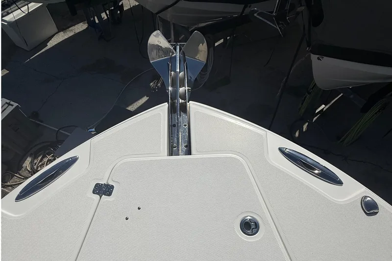  Yacht Photos Pics Bow of 2016 Edgewater 280CC boat with anchor and deck details.