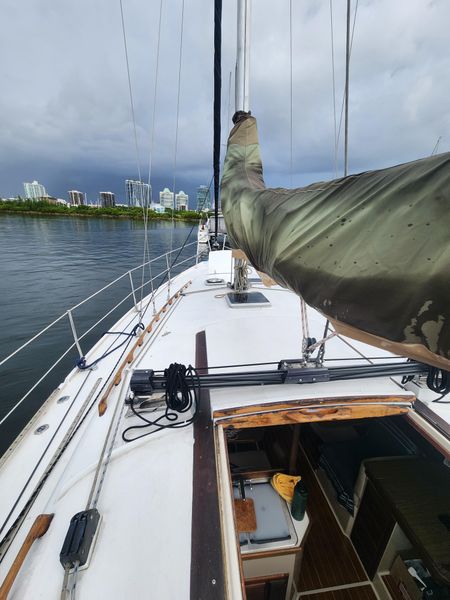1987 Catalina 36