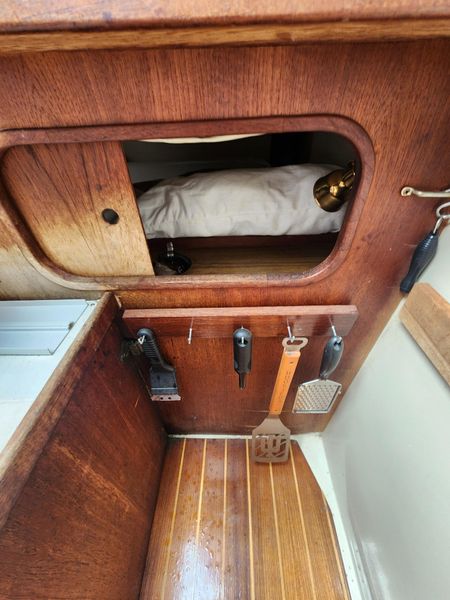 1987 Catalina 36