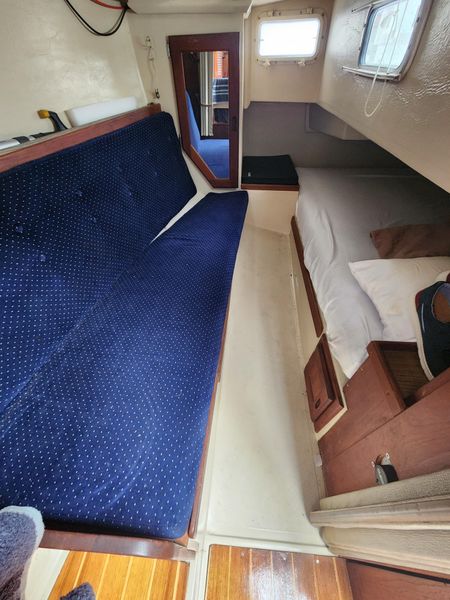 1987 Catalina 36